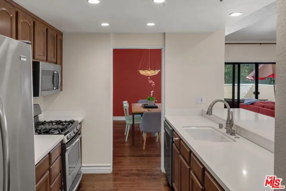 1722 Malcolm Avenue #304 Los Angeles, CA 90024