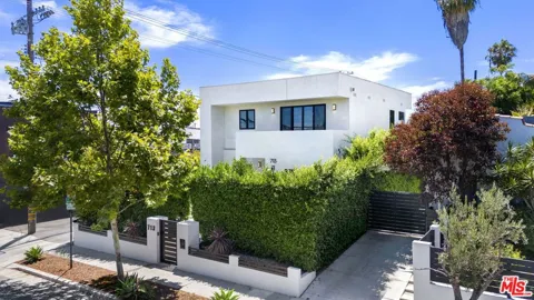 713 Sierra Bonita Avenue