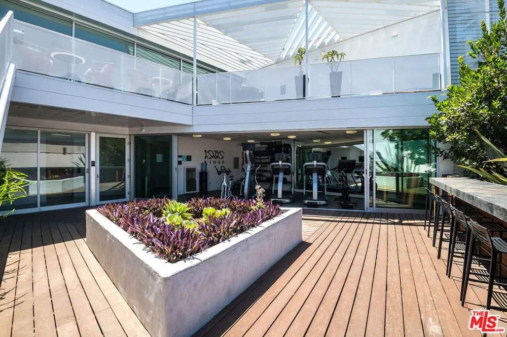 1030 Kings Road #403 West Hollywood, CA 90069