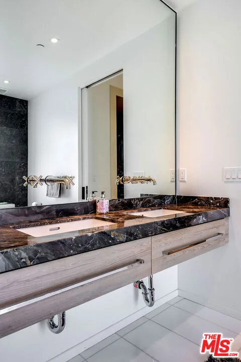 1030 Kings Road #403 West Hollywood, CA 90069