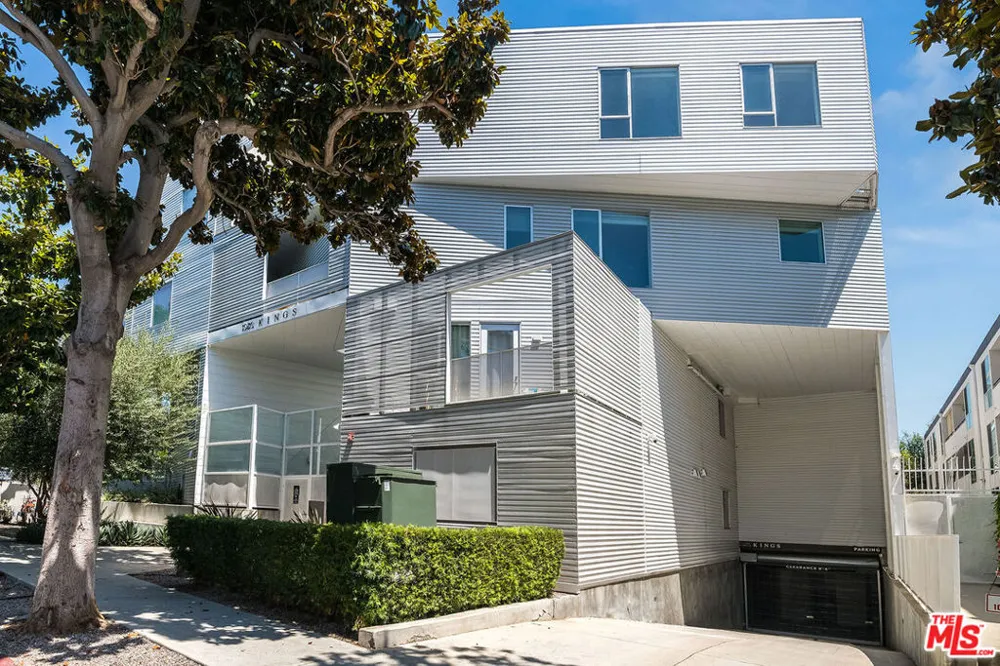 1030 Kings Road #403 West Hollywood, CA 90069