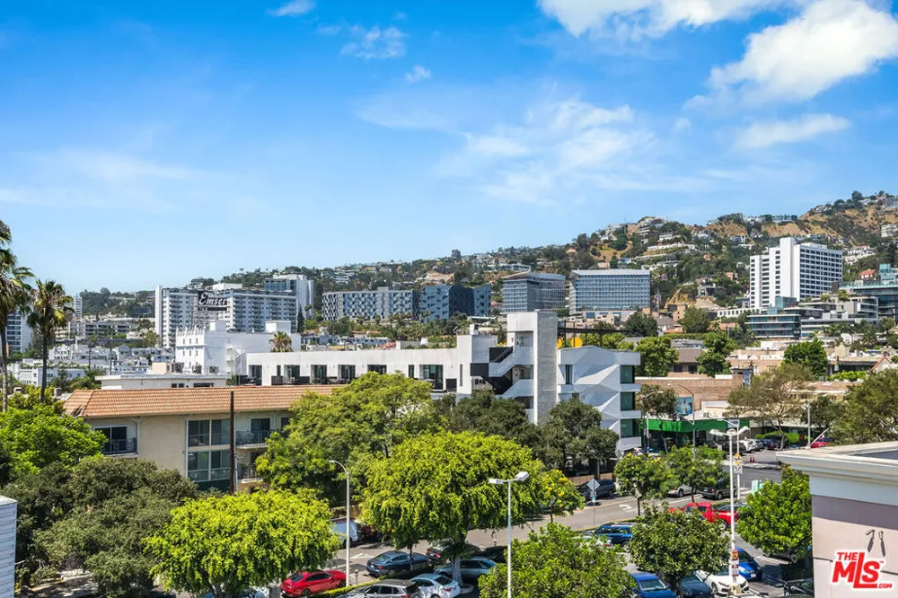 1030 Kings Road #403 West Hollywood, CA 90069