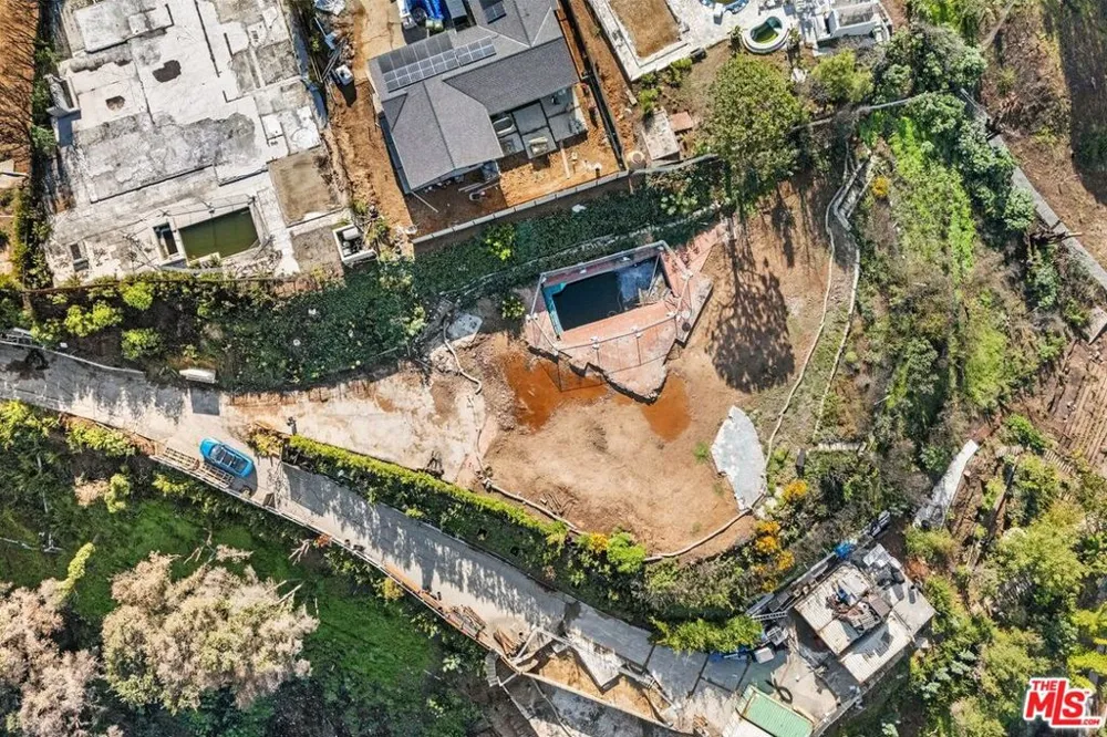 320 Bellino Drive Pacific Palisades, CA 90272