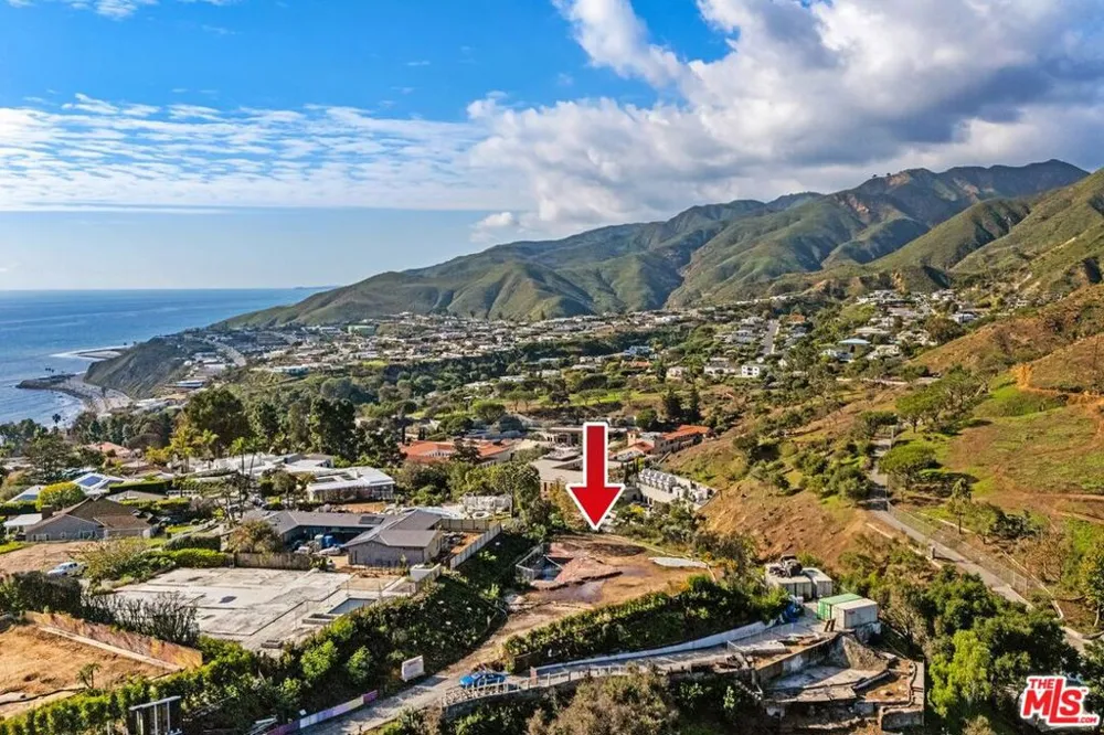 320 Bellino Drive Pacific Palisades, CA 90272