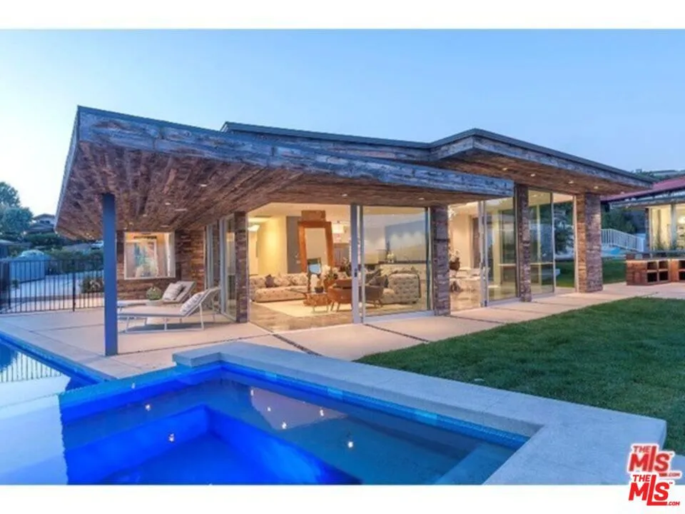 16799 Charmel Lane Los Angeles, CA 90272