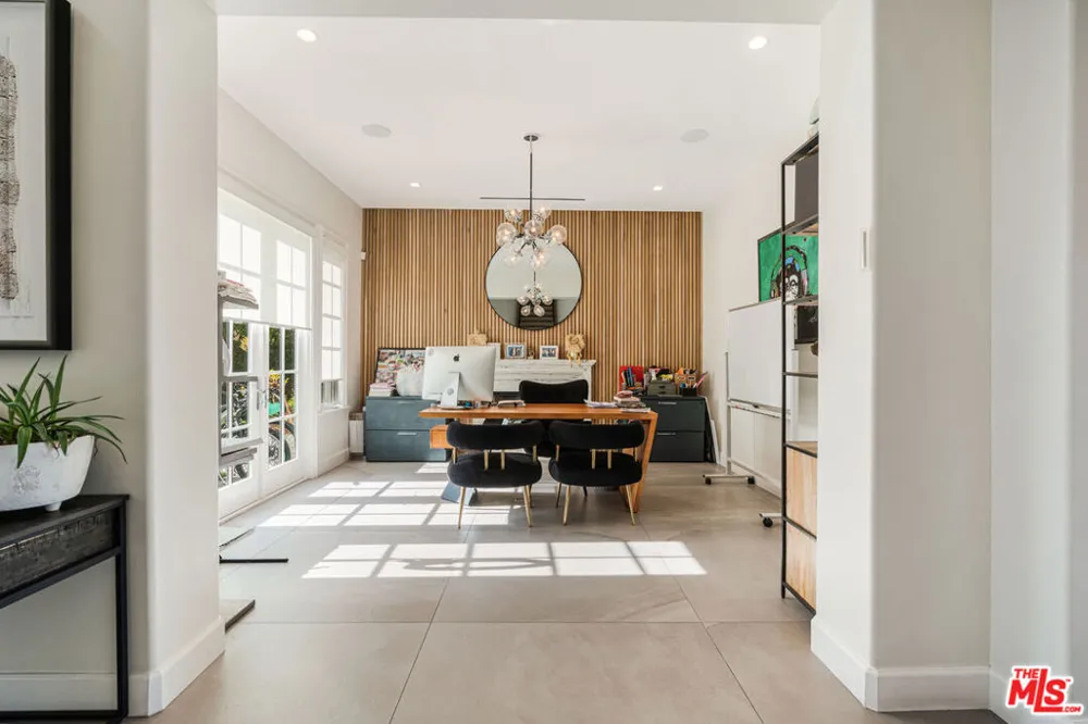 3880 Prado Del Trigo Calabasas, CA 91302