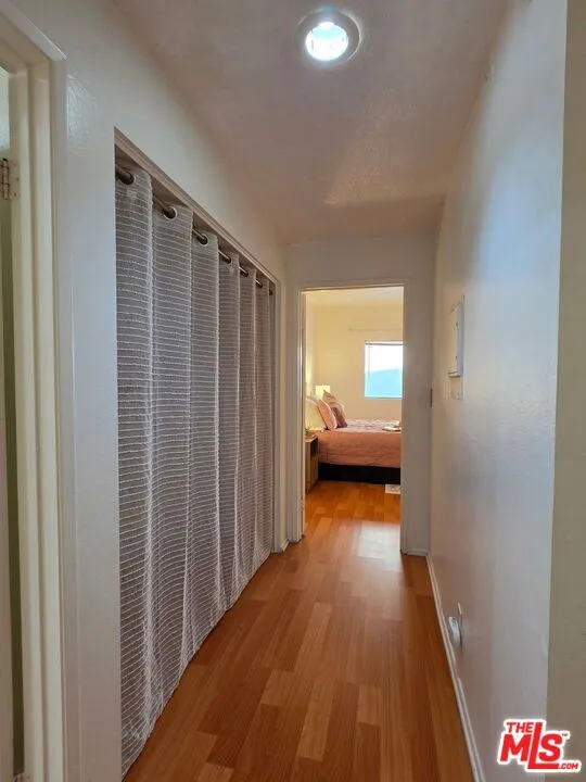 431 S Kingsley Drive #205 Los Angeles, CA 90020