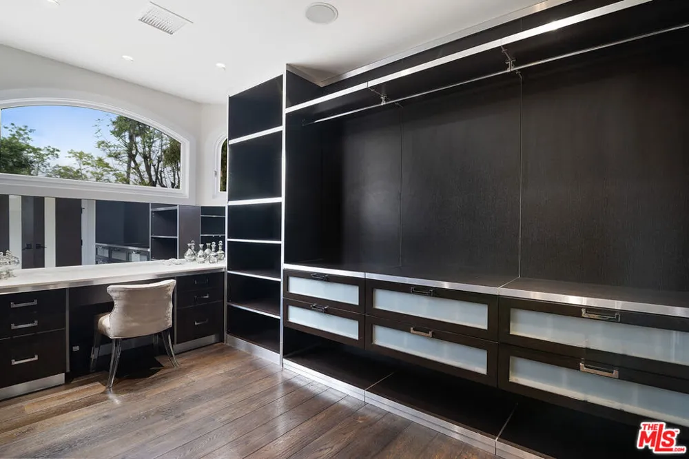 25522 COLETTE WAY Calabasas, CA 91302