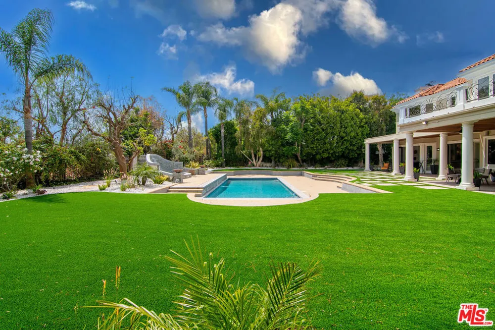 25522 COLETTE WAY Calabasas, CA 91302