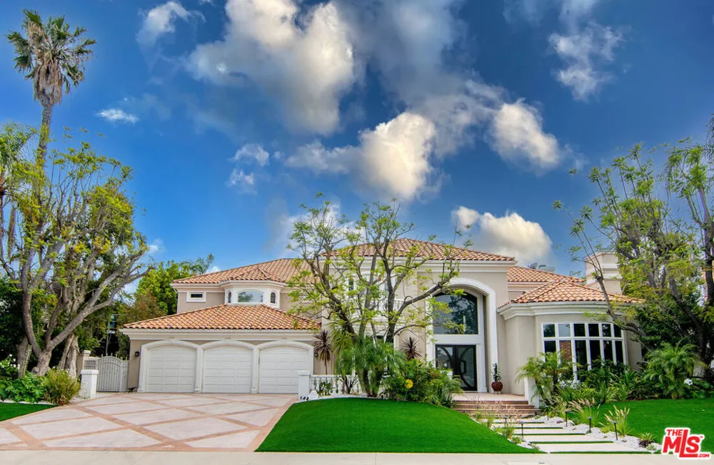 25522 COLETTE WAY Calabasas, CA 91302