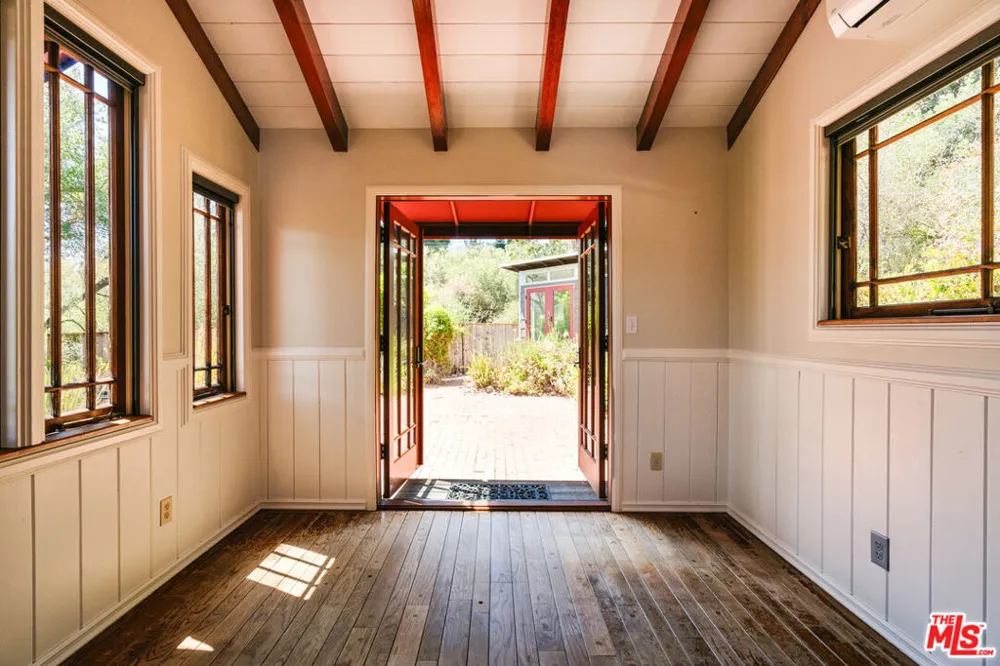 19559 Cave Way Topanga, CA 90290