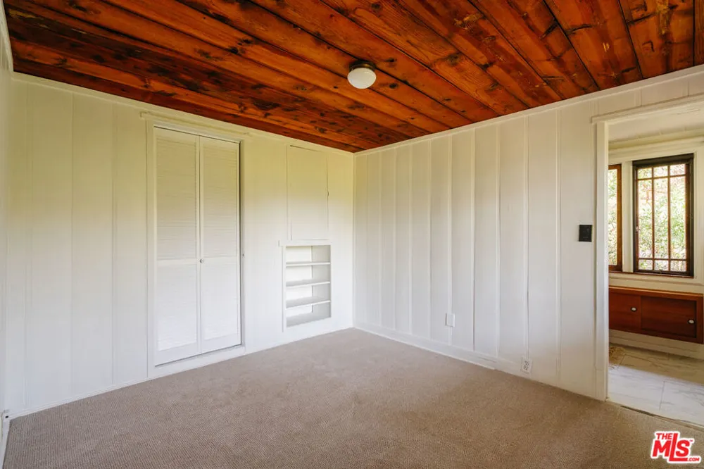 19559 Cave Way Topanga, CA 90290