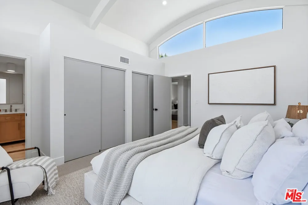 4800 La Villa Marina #C Marina del Rey, CA 90292