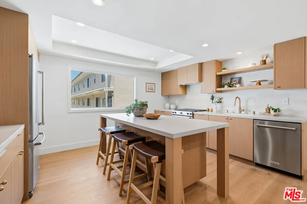 4800 La Villa Marina #C Marina del Rey, CA 90292