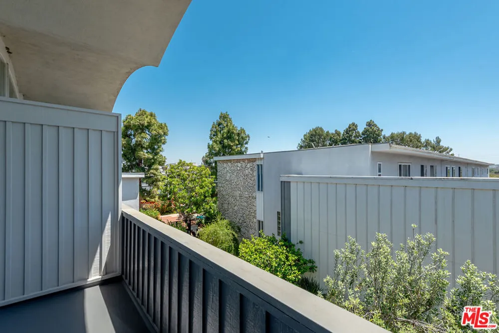 4800 La Villa Marina #C Marina del Rey, CA 90292
