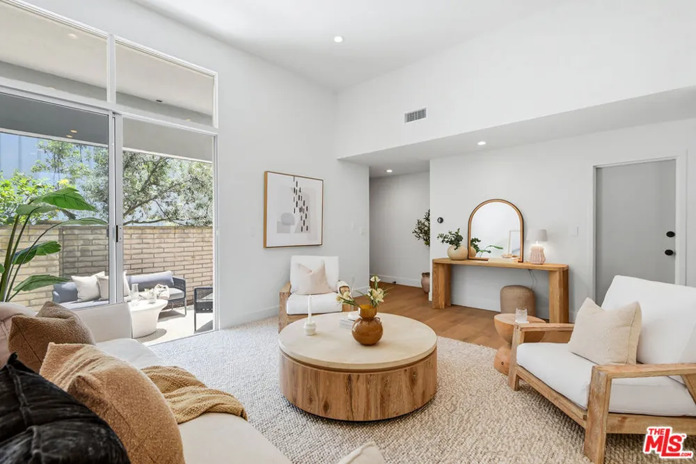 4800 La Villa Marina #C Marina del Rey, CA 90292