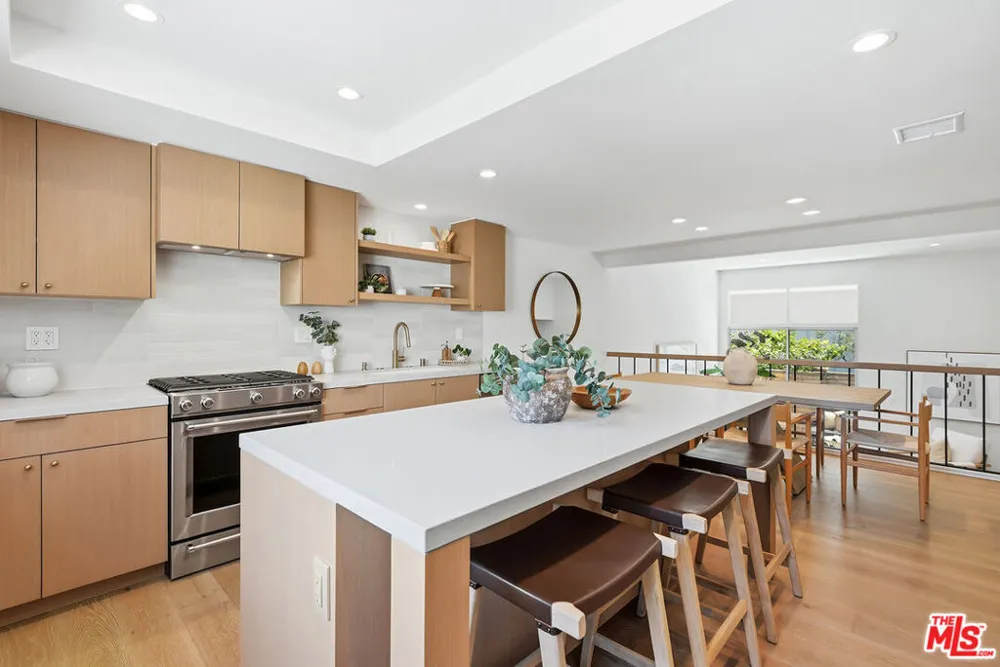 4800 La Villa Marina #C Marina del Rey, CA 90292