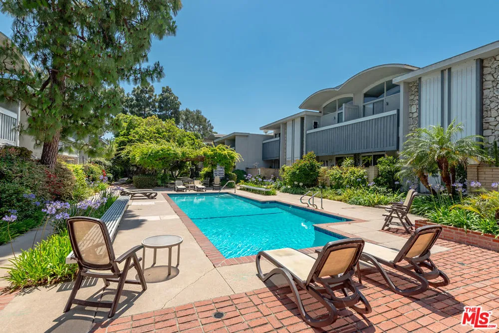 4800 La Villa Marina #C Marina del Rey, CA 90292