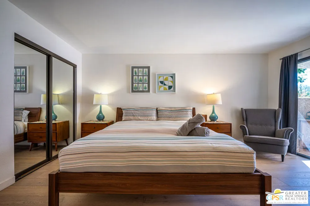 2094 Normandy Court Palm Springs, CA 92264