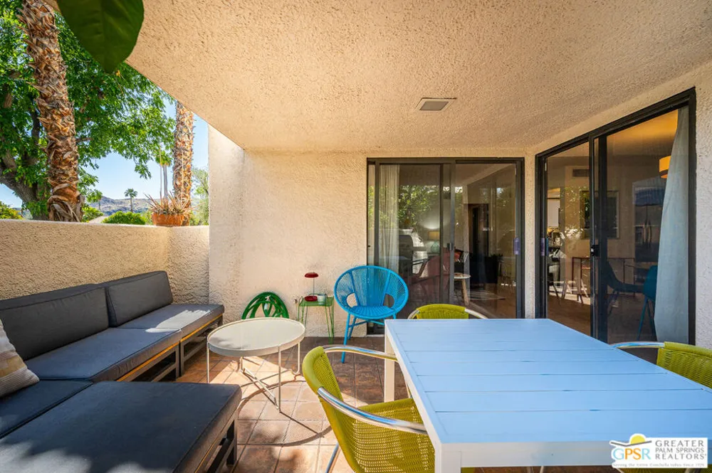 2094 Normandy Court Palm Springs, CA 92264