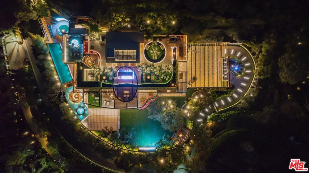 607 Siena Way Los Angeles, CA 90077