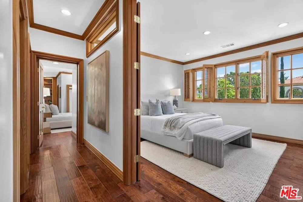 12053 Crest Court Los Angeles, CA 90210