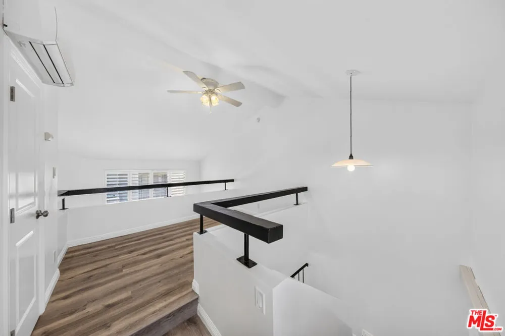 10521 National Boulevard #214 Los Angeles, CA 90034