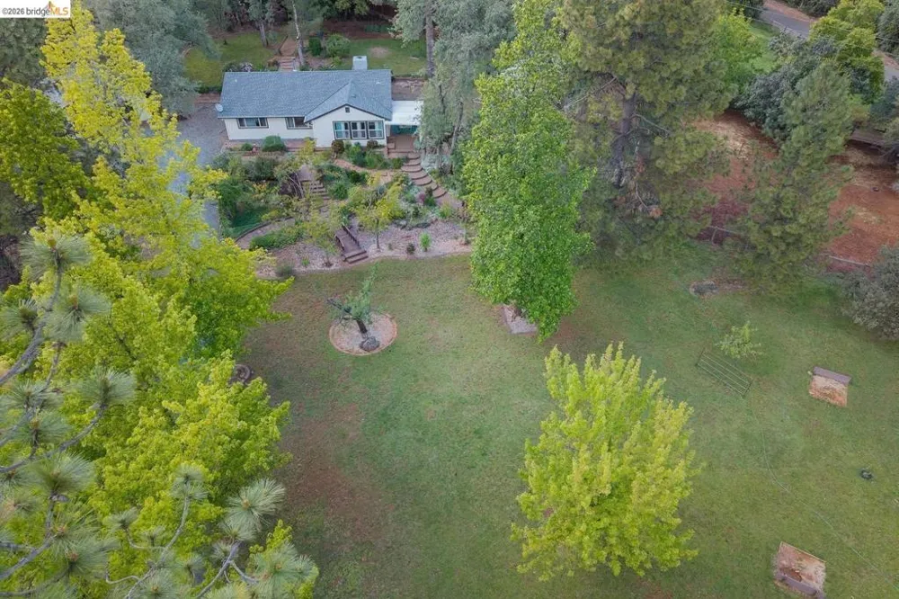 1750 Sliger Mine RD Greenwood, CA 95635