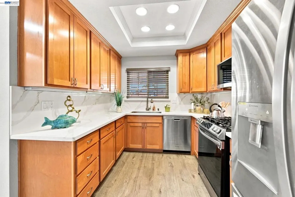 32252 Valiant Way Union City, CA 94587