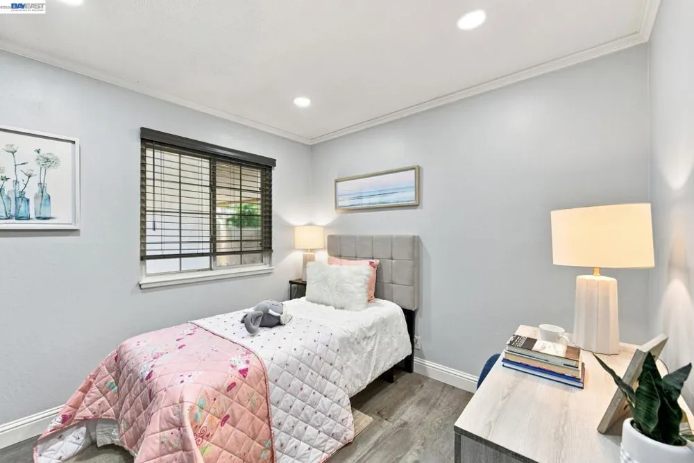 32252 Valiant Way Union City, CA 94587