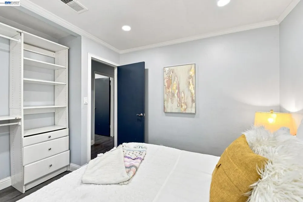 32252 Valiant Way Union City, CA 94587
