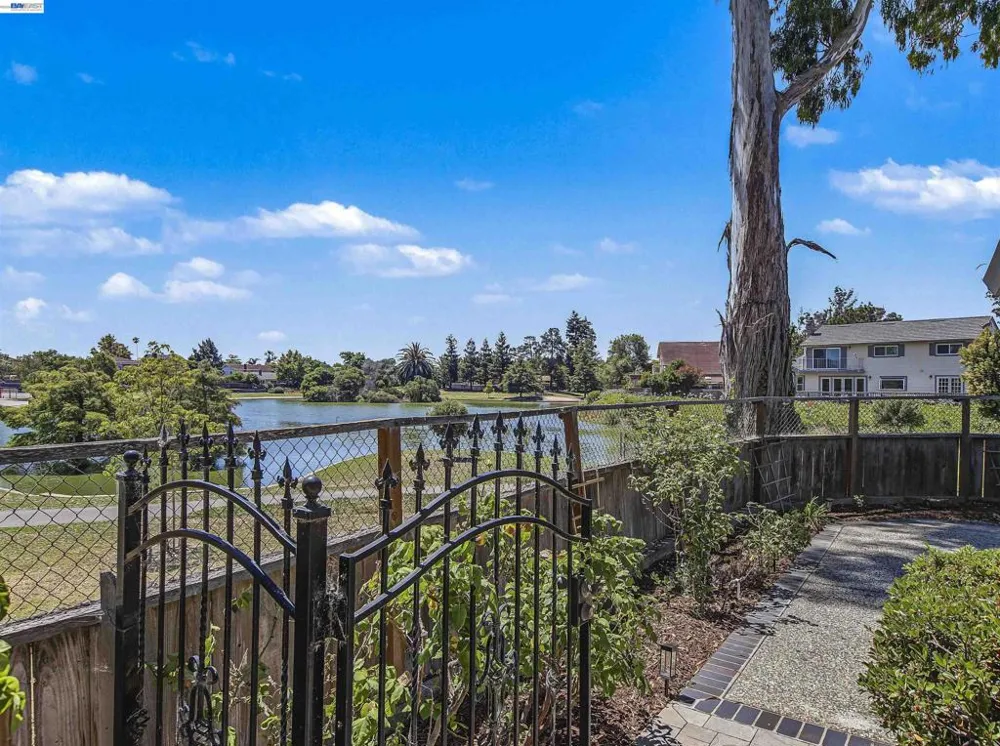 35791 Scarborough Dr Newark, CA 94560