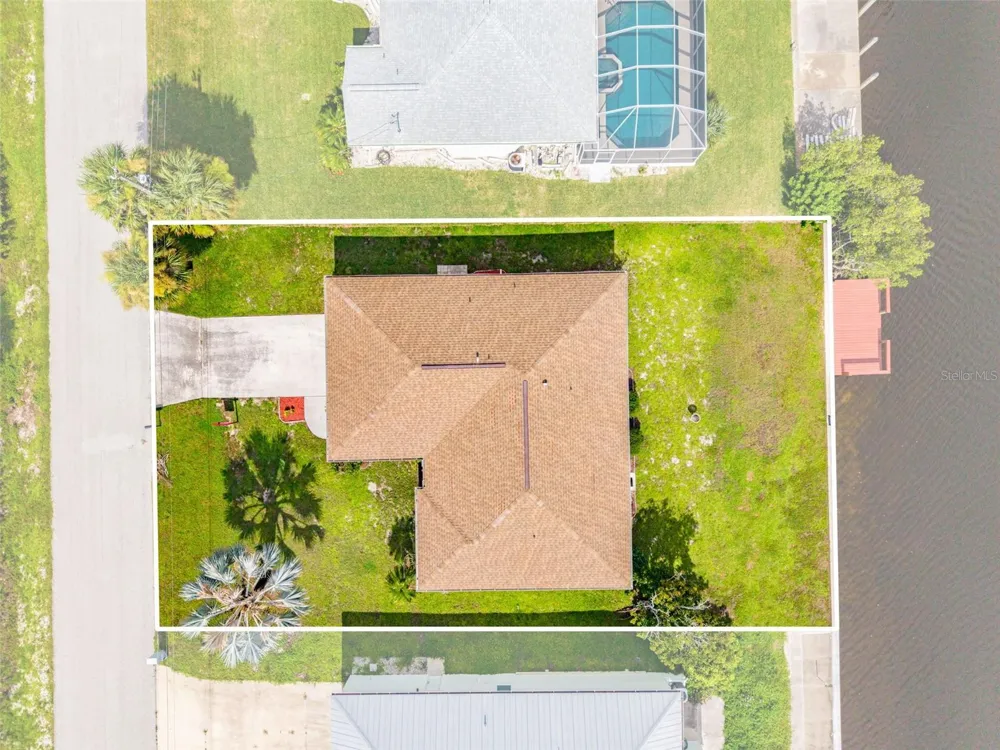18422 ARAPAHOE CIRCLE Port Charlotte, FL 33948