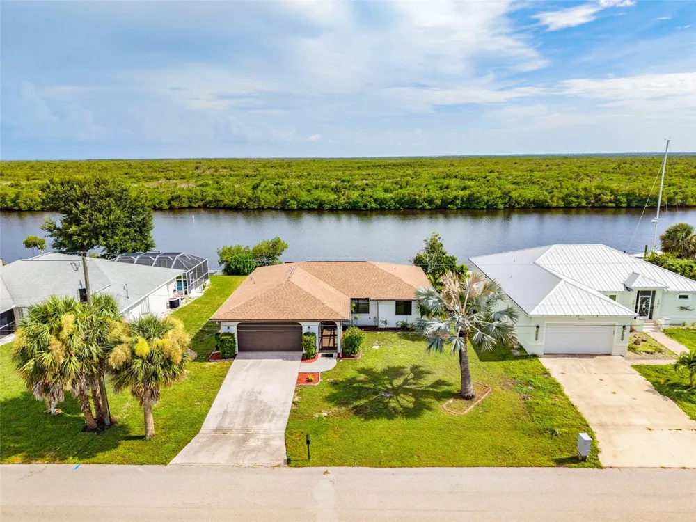 18422 ARAPAHOE CIRCLE Port Charlotte, FL 33948