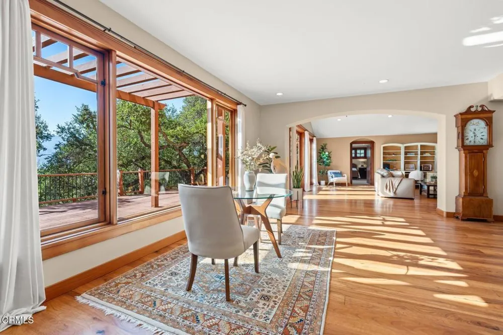 49 Alto Drive Oak View, CA 93022