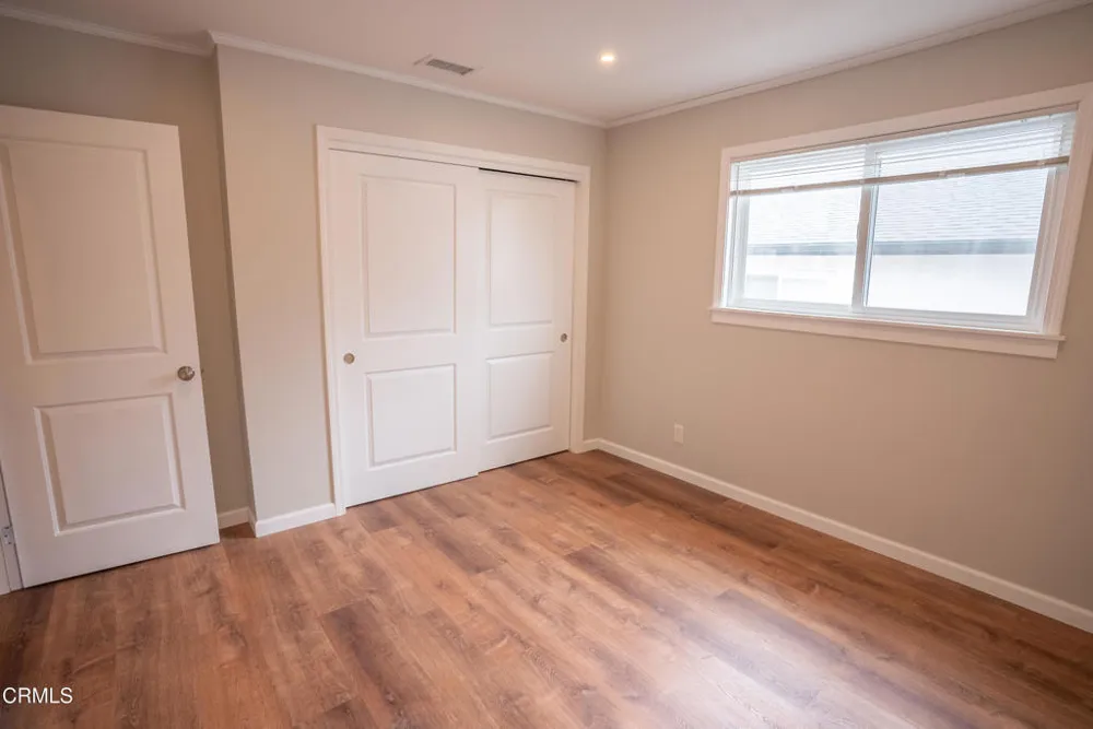 382 Alpine Avenue Ventura, CA 93004
