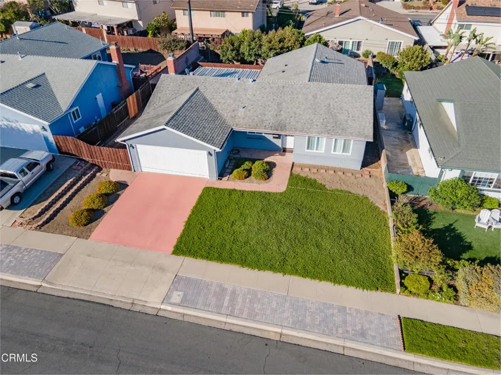 382 Alpine Avenue Ventura, CA 93004