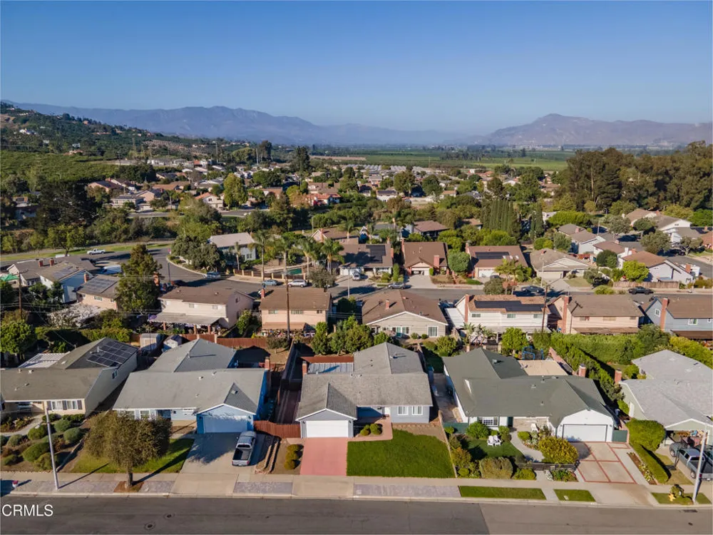 382 Alpine Avenue Ventura, CA 93004