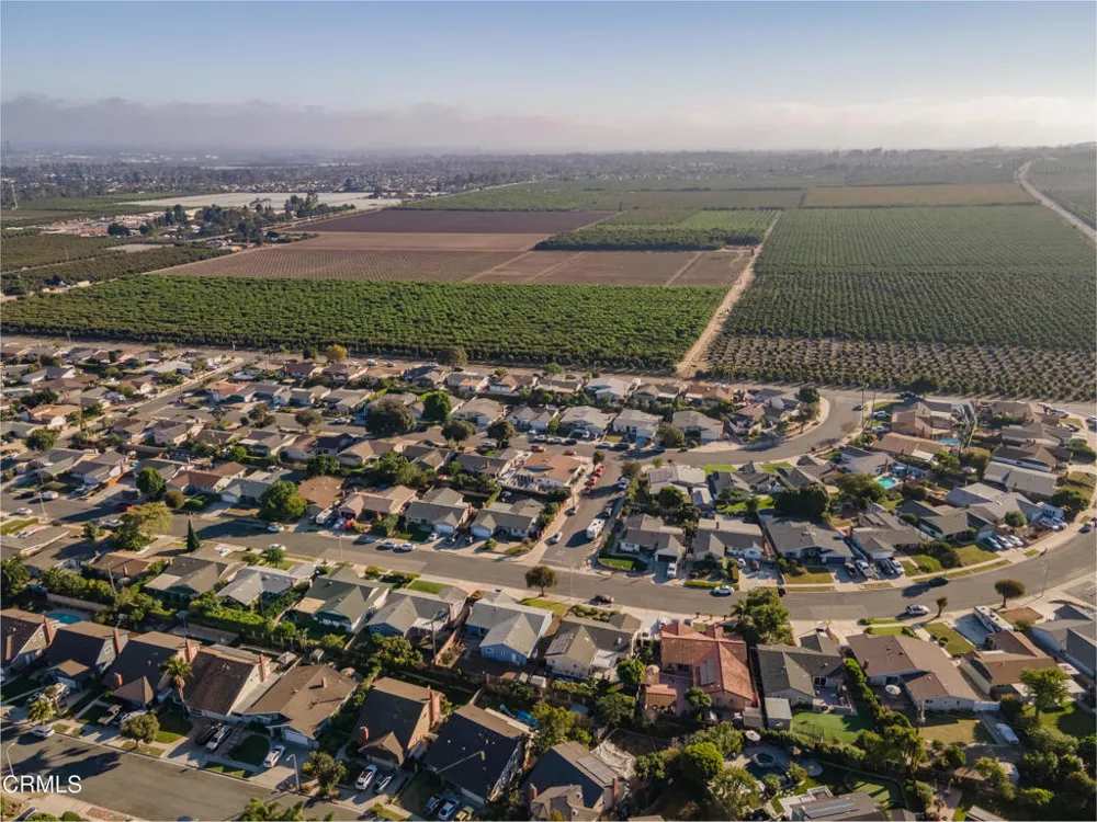 382 Alpine Avenue Ventura, CA 93004