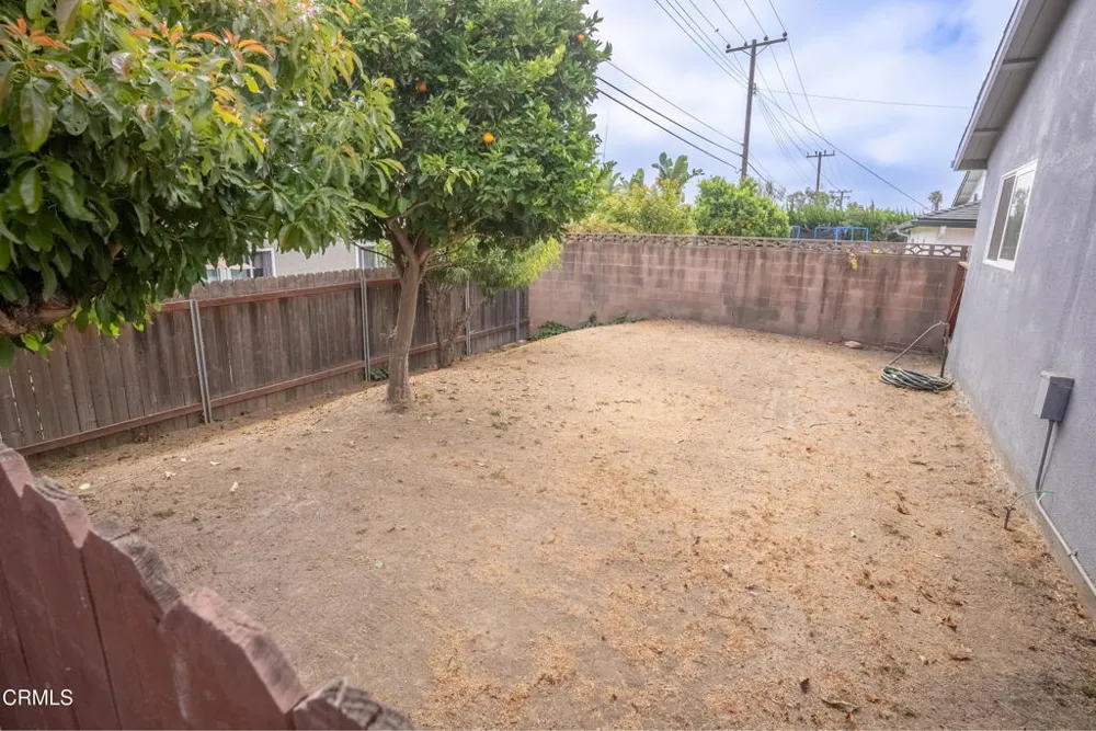 382 Alpine Avenue Ventura, CA 93004