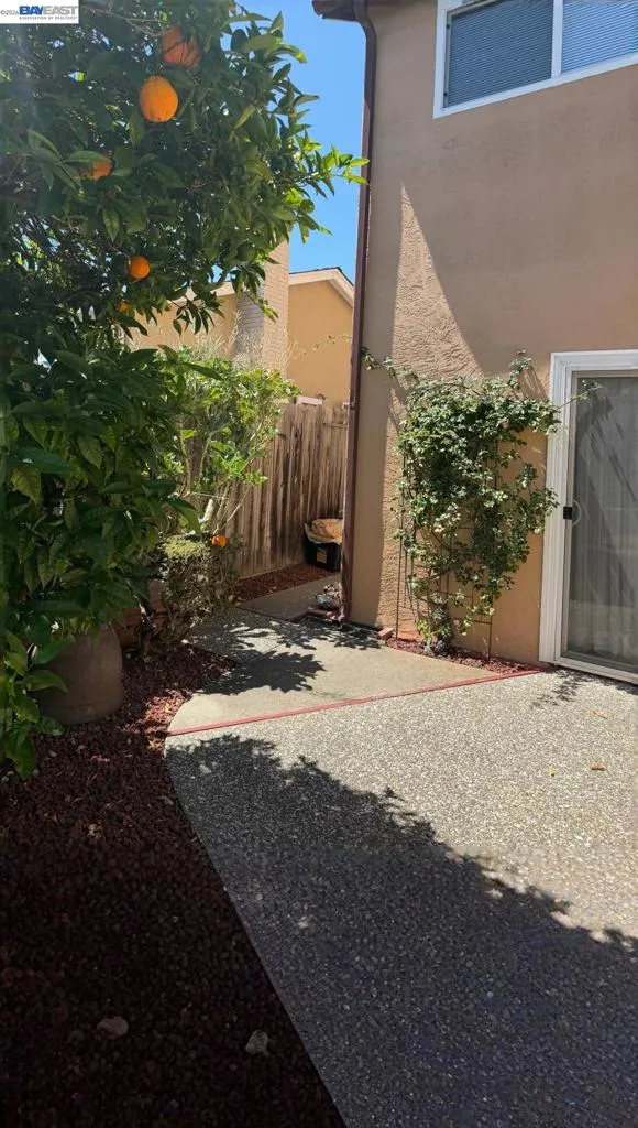 31342 Santa Fe Way Union City, CA 94587