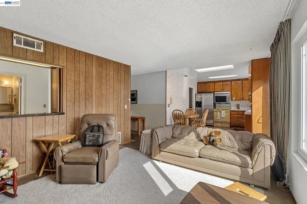 31342 Santa Fe Way Union City, CA 94587