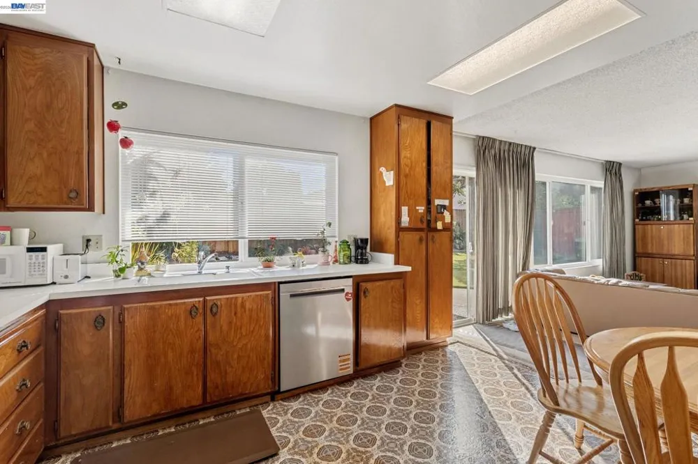 31342 Santa Fe Way Union City, CA 94587