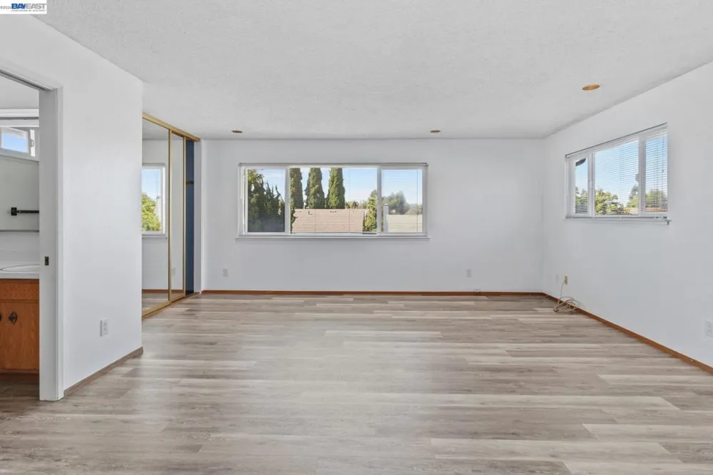 31342 Santa Fe Way Union City, CA 94587