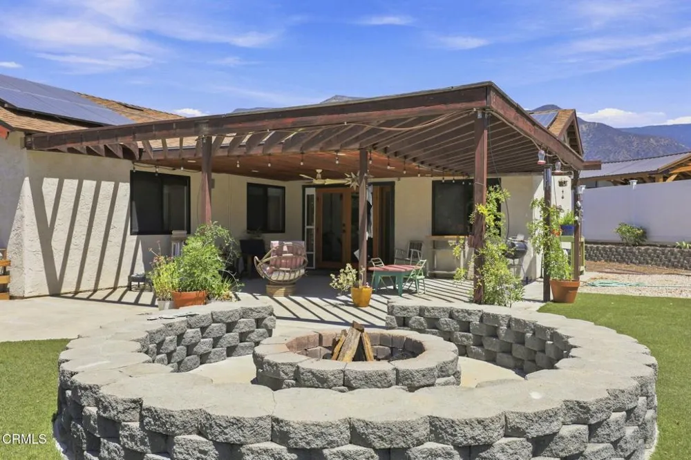 1121 Sunnyglenn Avenue Ojai, CA 93023