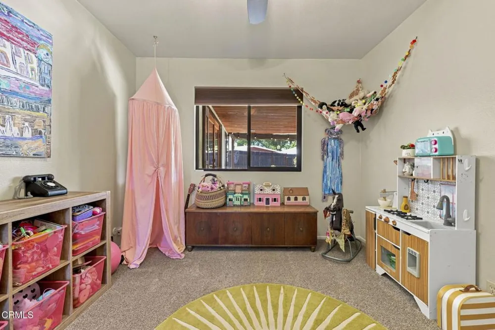 1121 Sunnyglenn Avenue Ojai, CA 93023