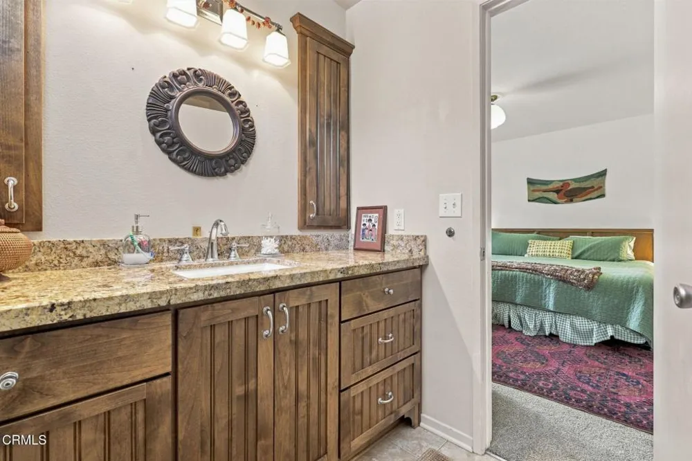 1121 Sunnyglenn Avenue Ojai, CA 93023