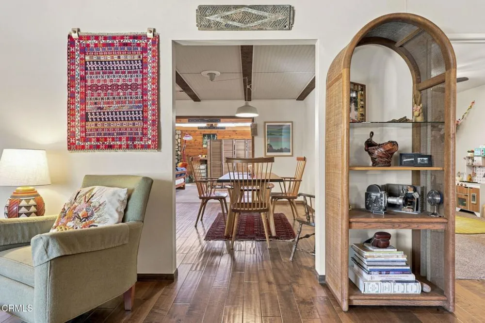 1121 Sunnyglenn Avenue Ojai, CA 93023