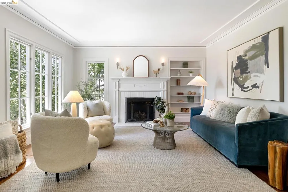 73 Oakmont Ave Piedmont, CA 94610