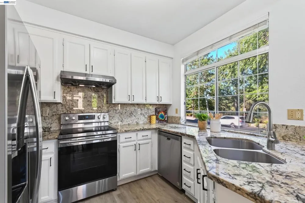 7672 Tuscany Dr Dublin, CA 94568